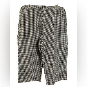 White Stag Black and White Checkered Capris